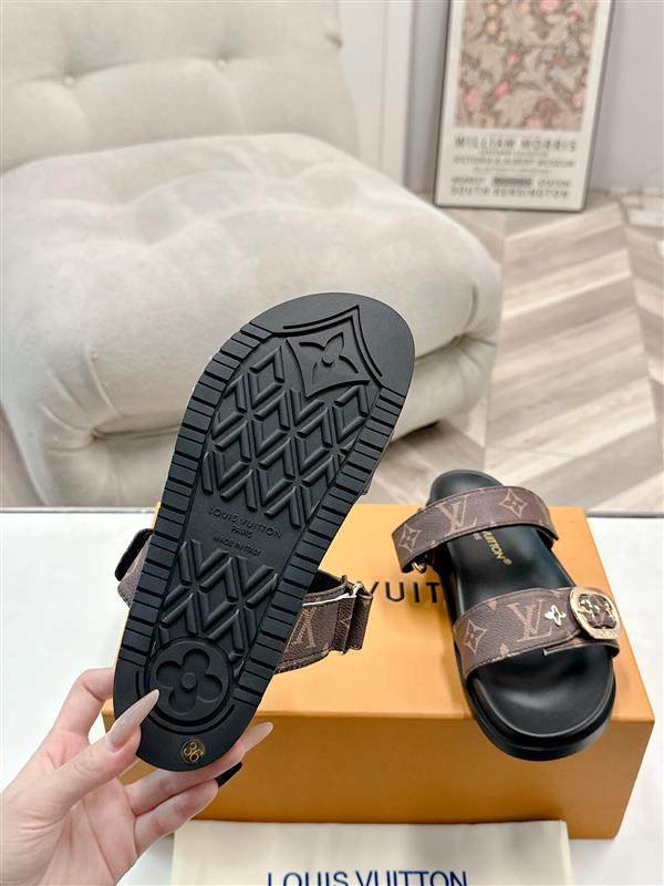 2025112818453641 190